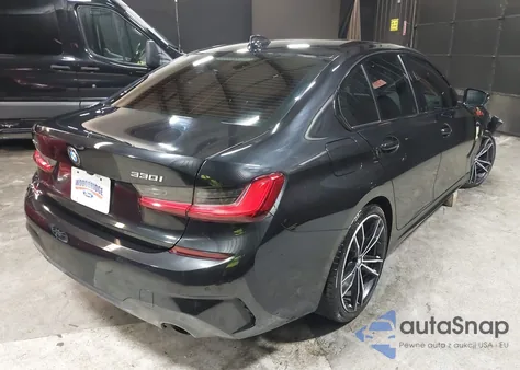 2021 BMW 330I xDrive z USA, uszkodzony, nr VIN 3MW5R7J06M8C22151